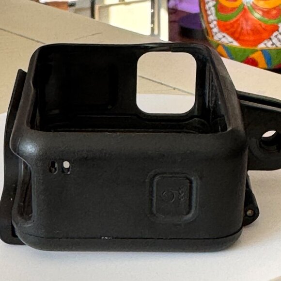 GoPro HERO7 Black 4K Waterproof Action Camera + Battery & Accessories Bundle - Picture 15 of 16